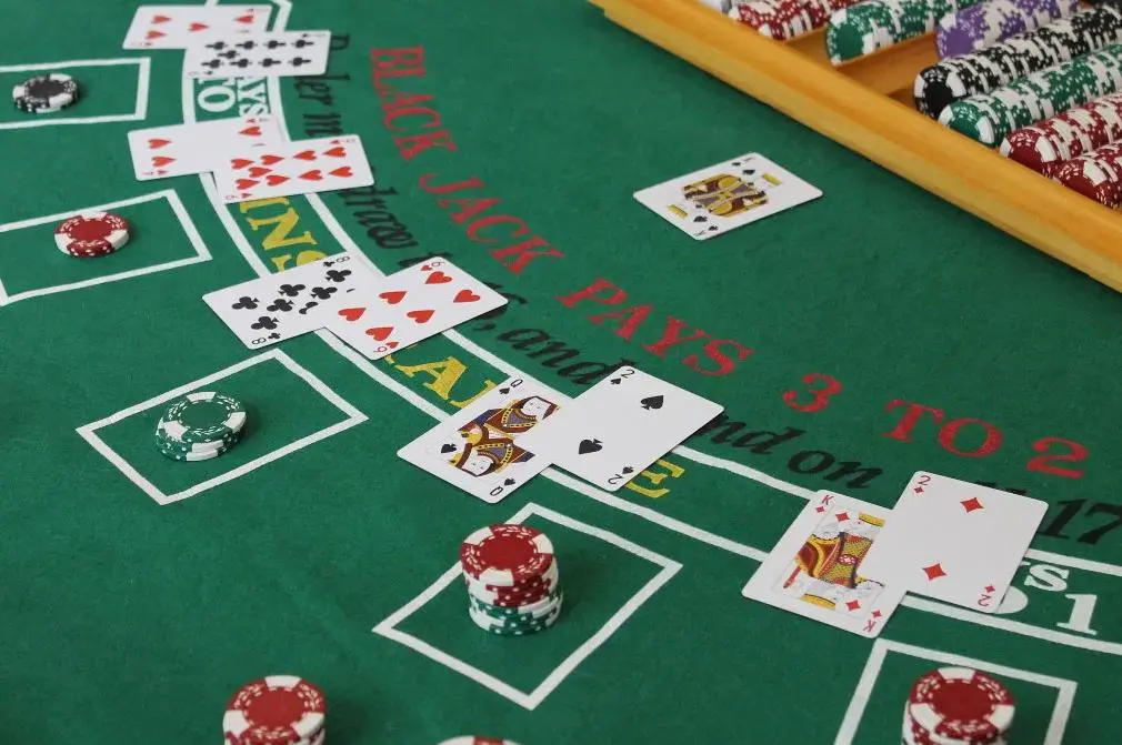 Chia sẻ kinh nghiệm chơi Blackjack từ các cao thủ